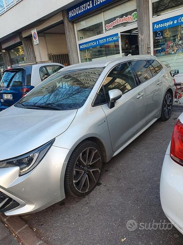 Grigio Usata 2021 Toyota Corolla Sport Station wagon | 20.500 € (Ottimo prezzo) - Immagine 1/4
