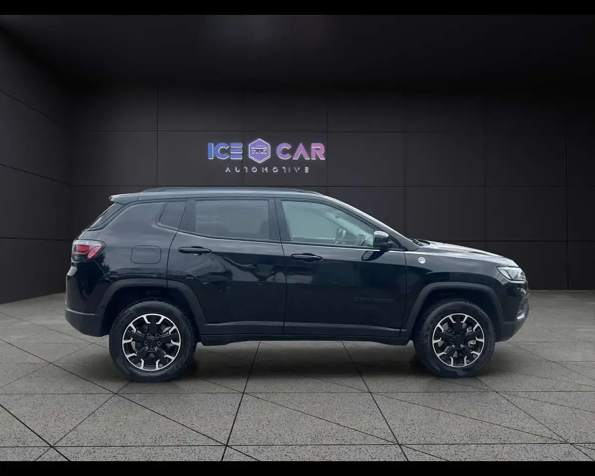 Usata Jeep Compass Trailhawk 180 CV (132 kW) 2023 Nero SUV