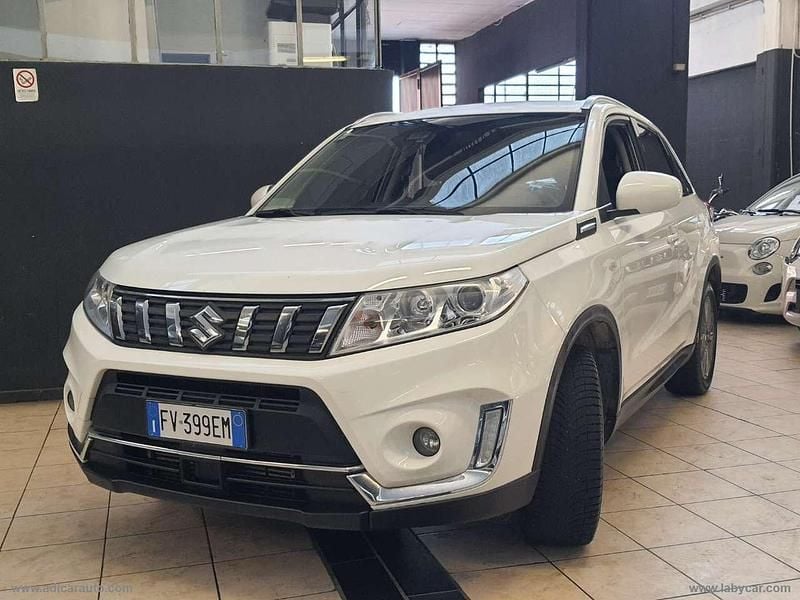 Usata Suzuki Vitara 111 CV (81 kW) 2019 Bianco SUV