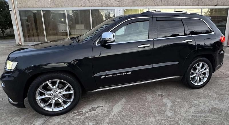 Usata Jeep Grand Cherokee Summit 279 CV (205 kW) 2014 Nero SUV