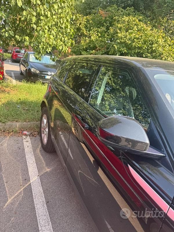 Nero Usata 2019 Land Rover Range Rover evoque SUV | 22.500 € (Super prezzo) - Immagine 1/4