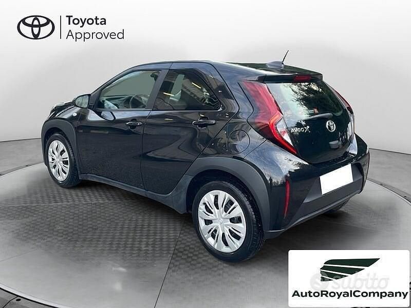 Nuova Toyota Aygo X Active 72 CV (52 kW) 2025 Nero SUV