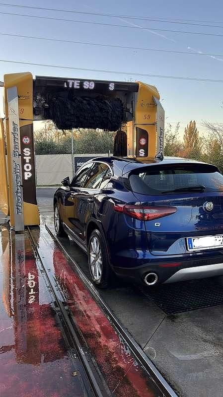 Usata Alfa Romeo Stelvio Executive 209 CV (153 kW) 2018 SUV