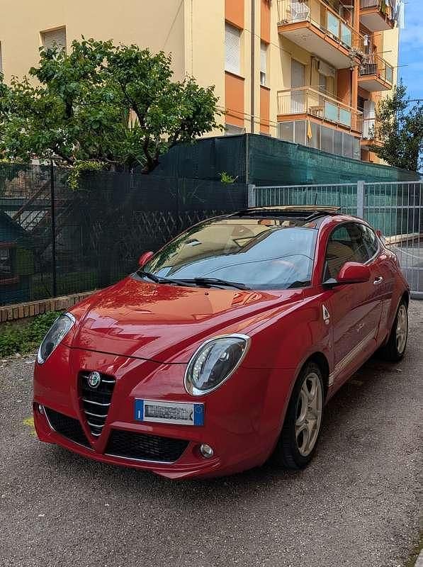 Usata 2010 Alfa Romeo MiTo Distinctive Due volumi | 6900 € (Molto cara) - Immagine 1/4