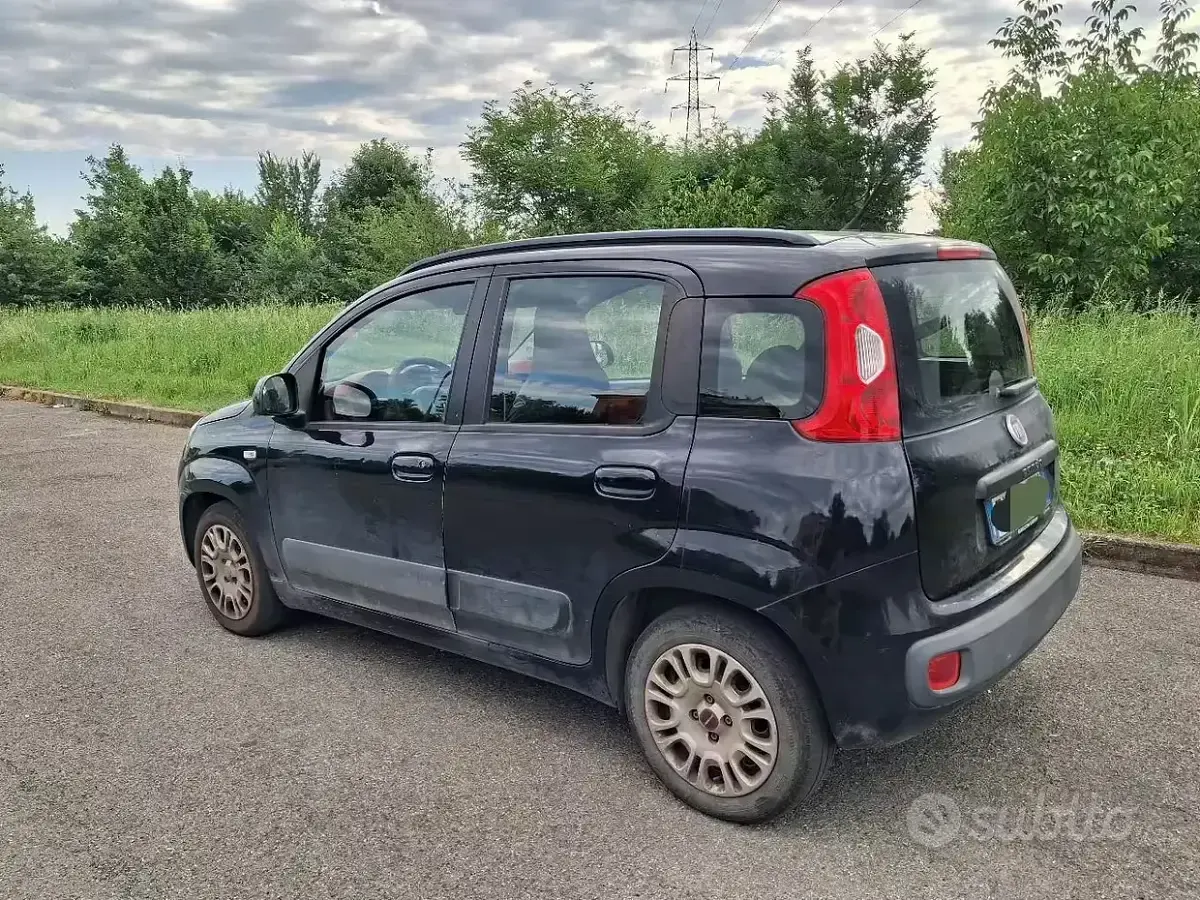 Usata Fiat Panda 69 CV (50 kW) 2014 Nero Utilitaria
