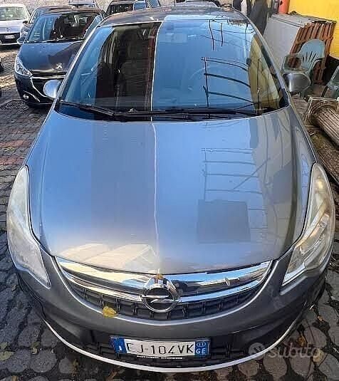 Usata Opel Corsa 85 CV (62 kW) 2011 Grigio Utilitaria