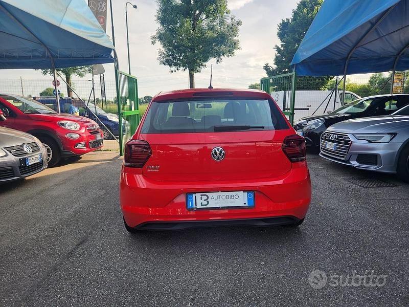 Usata VW Polo Comfortline 65 CV (47 kW) 2017 Rosso Berlina