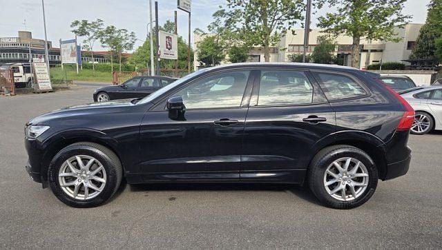 Usata Volvo XC60 Momentum 197 CV (144 kW) 2020 Nero SUV