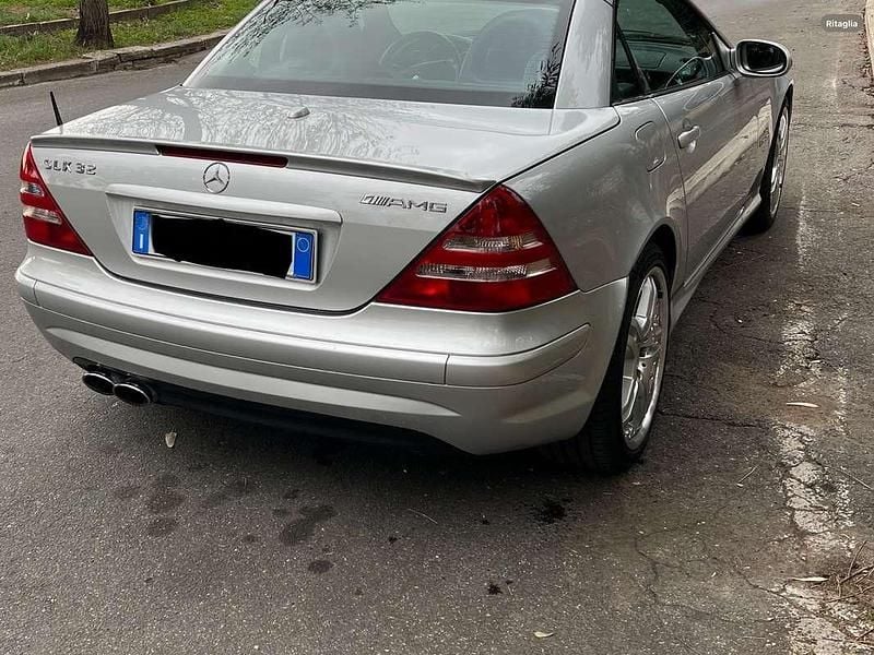 Usata Mercedes SLK32 AMG AMG 354 CV (260 kW) 2002 Argento Cabrio