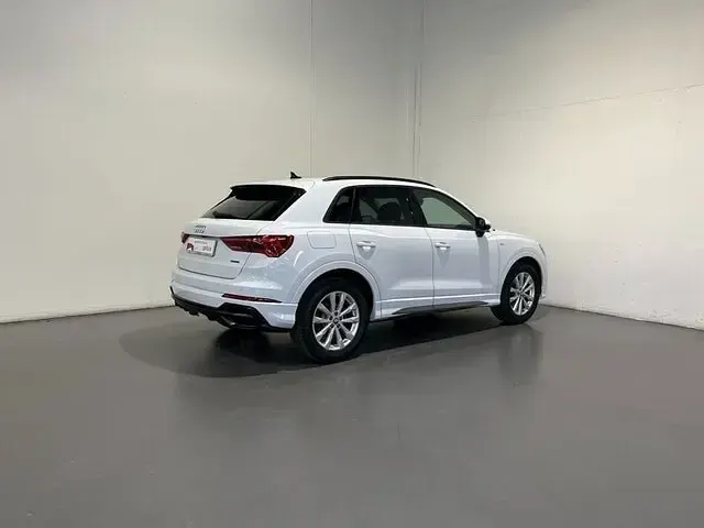 Usata Audi Q3 S-Line 150 CV (110 kW) 2020 Bianco SUV