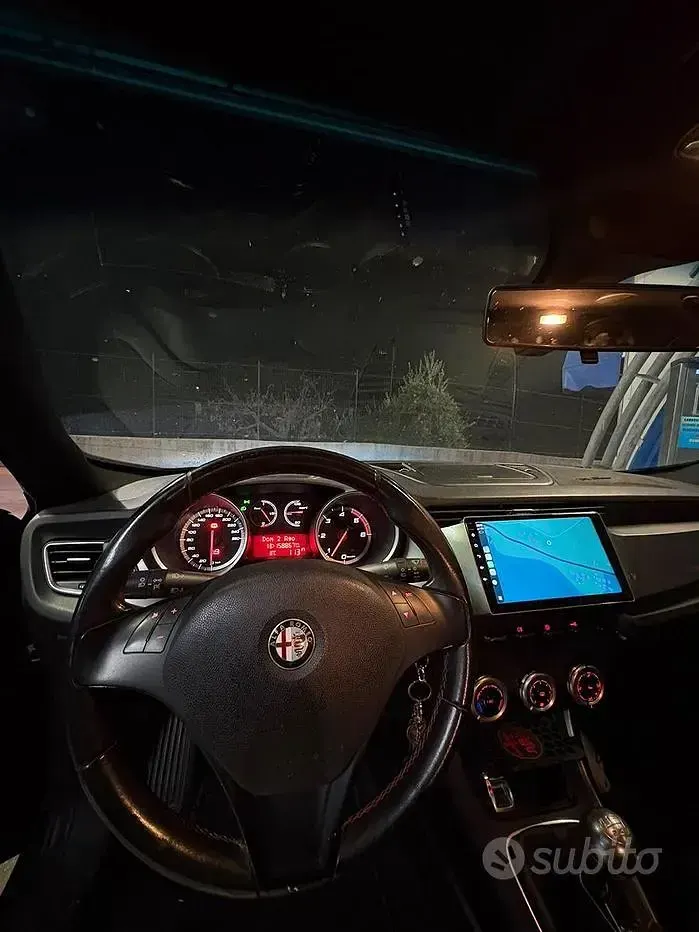 Usata Alfa Romeo Giulietta 105 CV (77 kW) 2013 Nero Utilitaria