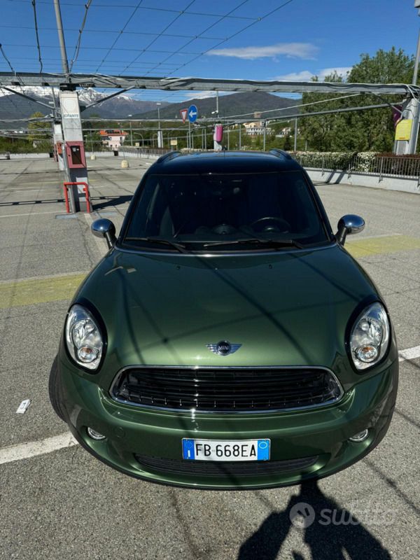 Usata Mini Countryman 111 CV (81 kW) 2015 Verde SUV