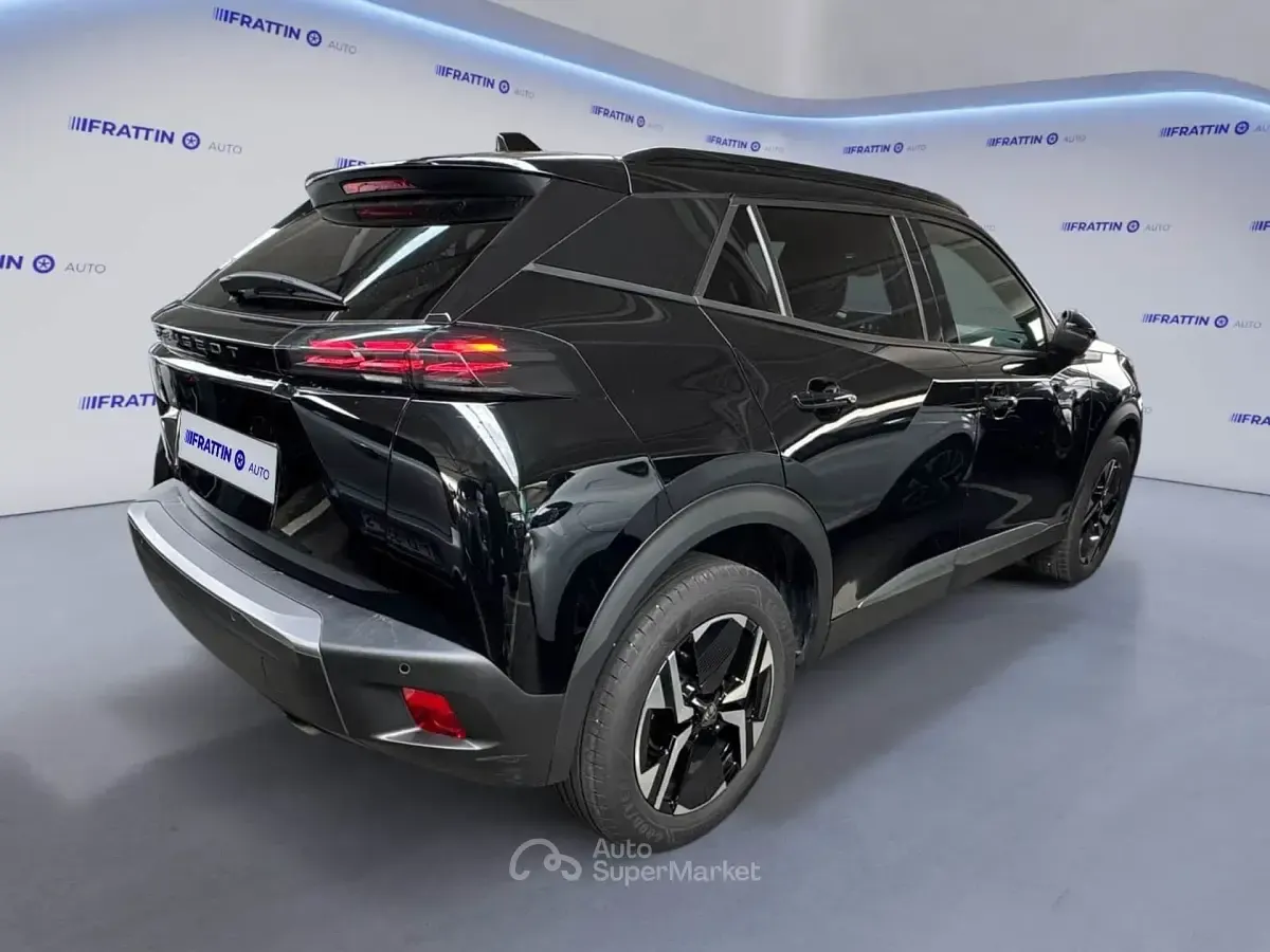 Brugt Peugeot 2008 Allure 102 HK (75 kW) 2024 Sølv SUV