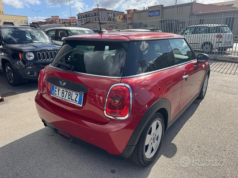 Usata Mini ONE 275 CV (202 kW) 2015 Marrone Utilitaria
