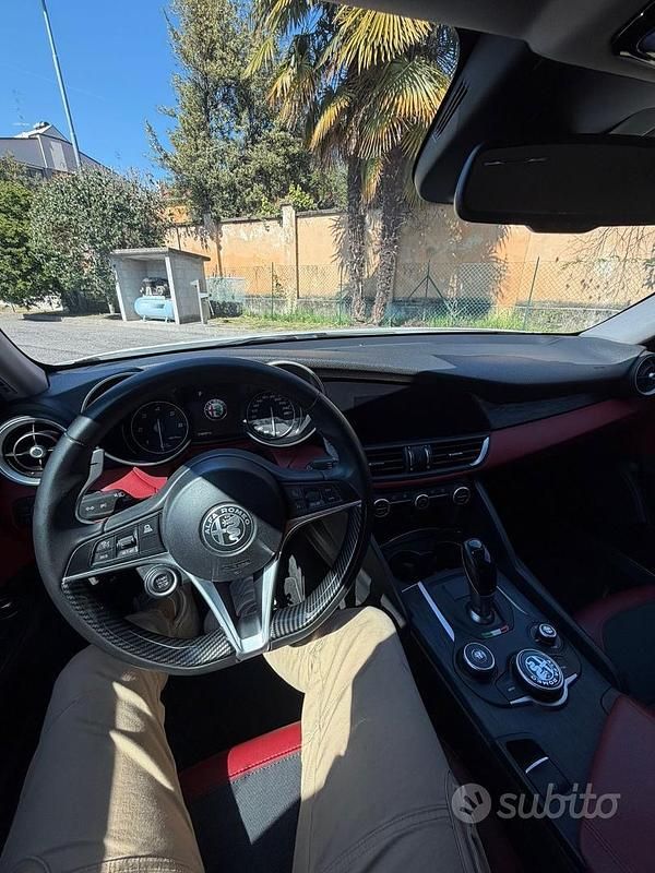 Usata Alfa Romeo Giulia 190 CV (139 kW) 2019 Bianco Berlina