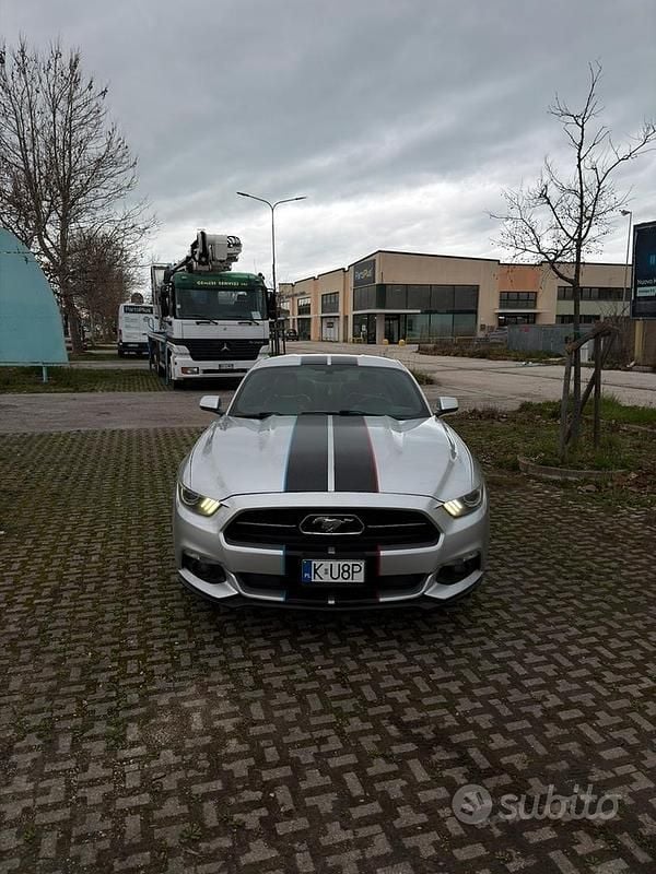 Usata Ford Mustang Fastback 314 CV (230 kW) 2015 Coupé