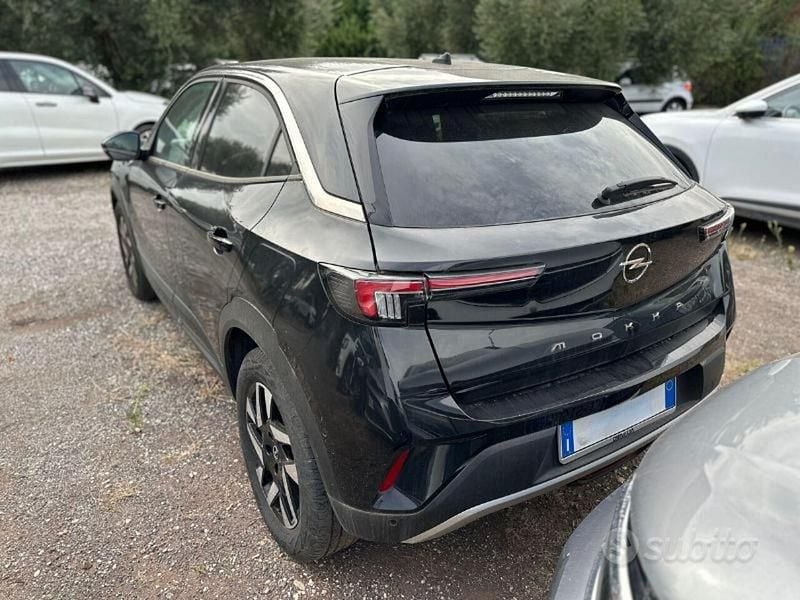 Usata Opel Mokka Elegance 101 CV (74 kW) 2022 Nero SUV