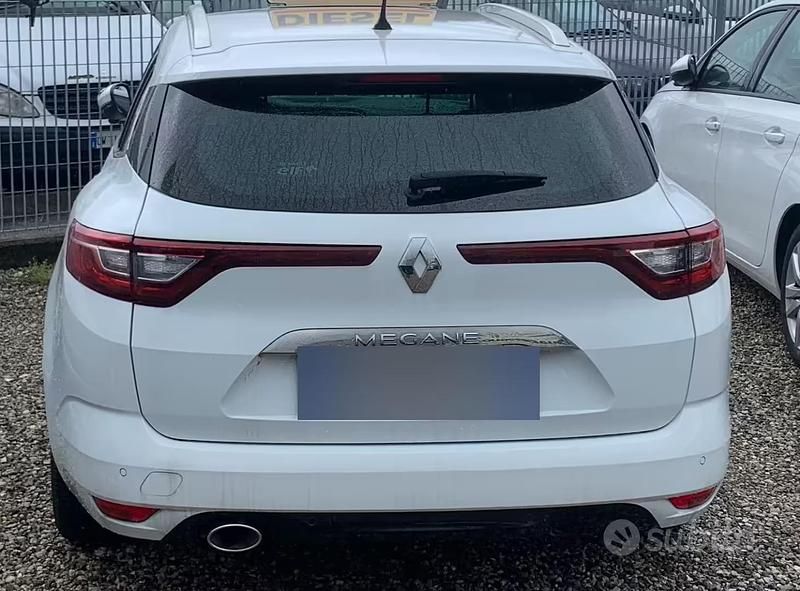 Usata Renault Mégane IV 115 CV (84 kW) 2020 Bianco Station wagon
