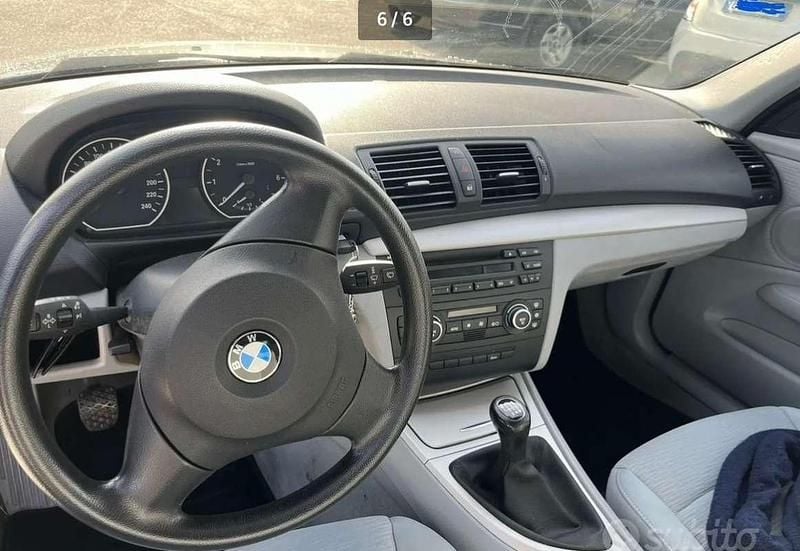 Usata BMW 116 122 CV (89 kW) 2009 Argento Utilitaria