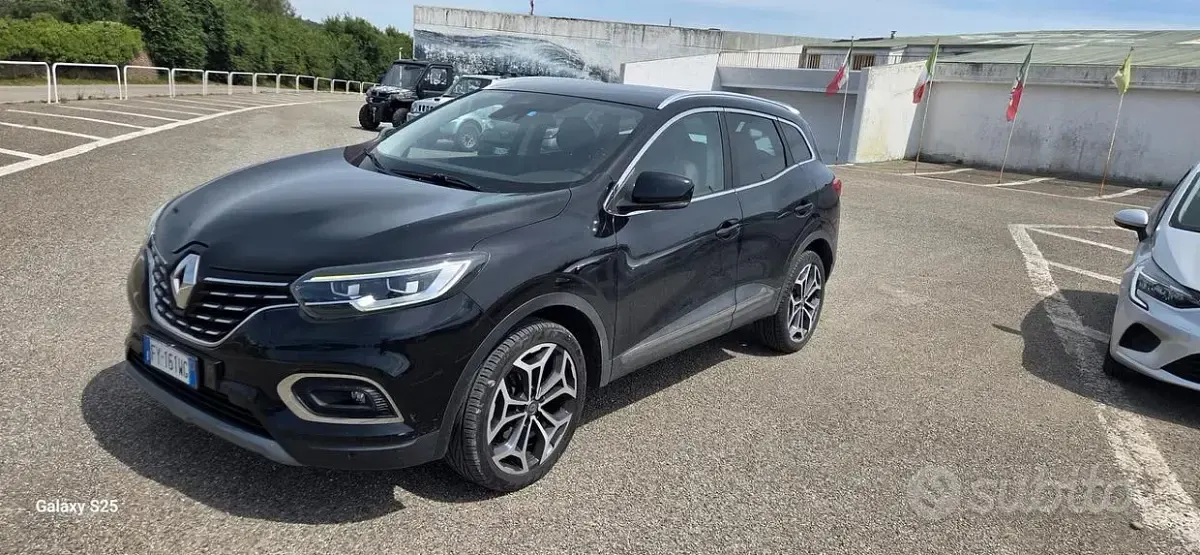 Usata Renault Kadjar Bose Edition 140 CV (102 kW) 2019 Nero SUV