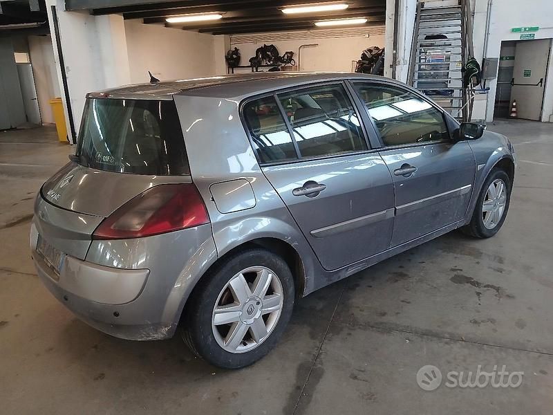 Brugt Renault Mégane II 120 HK (88 kW) 2003 Sedan