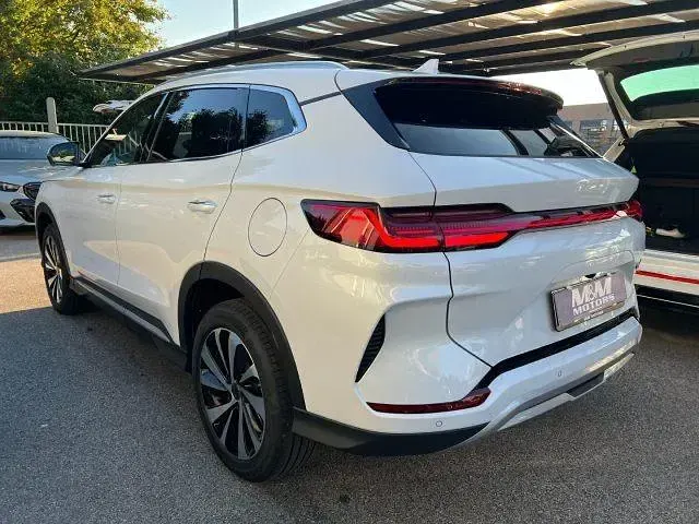 Nuova BYD Seal U Boost 218 CV (160 kW) 2025 Bianco SUV