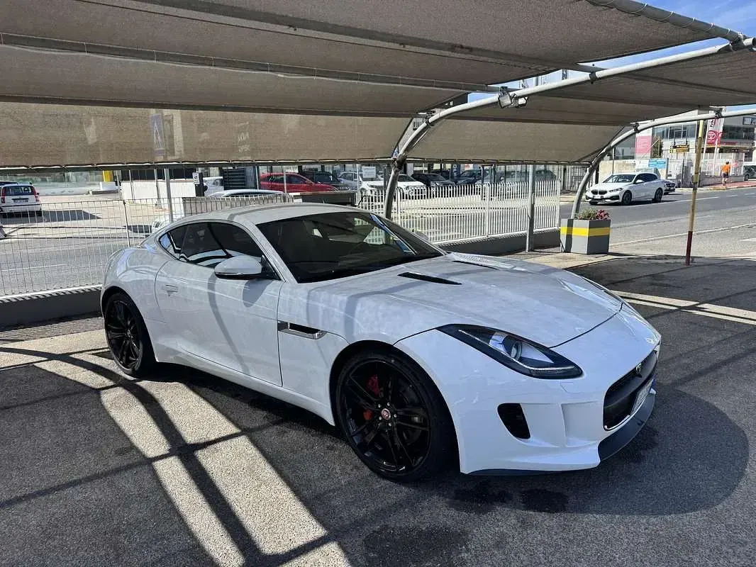 Usata Jaguar F-Type 340 CV (250 kW) 2016 Bianco Coupé