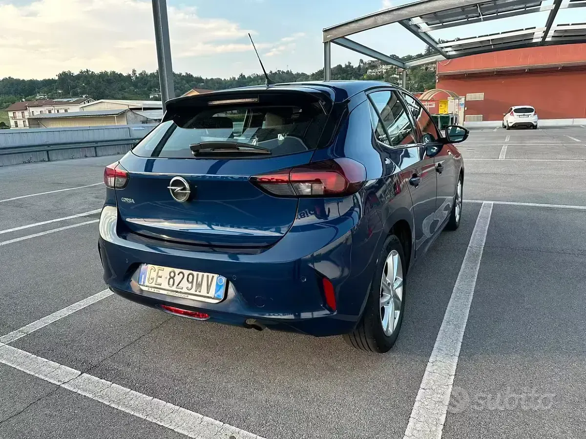 Usata Opel Corsa Elegance 75 CV (55 kW) 2021 Bluazzurro Utilitaria