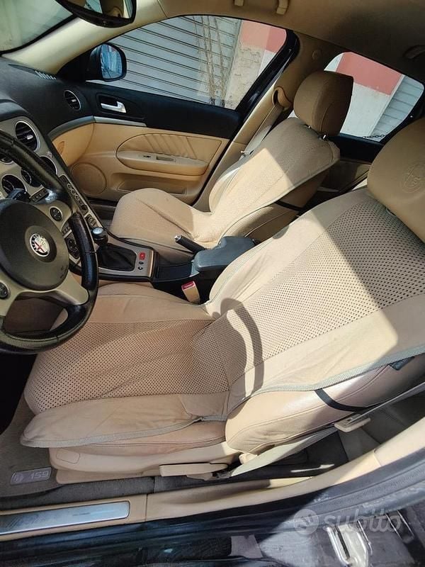 Usata Alfa Romeo 159 Exclusive 150 CV (110 kW) 2009 Nero Station wagon