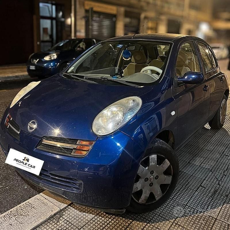 Usata Nissan Micra 65 CV (47 kW) 2005 Blu Berlina