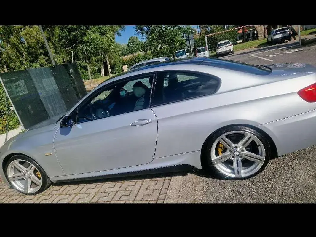 Usata BMW 320 177 CV (130 kW) 2007 Argento Coupé