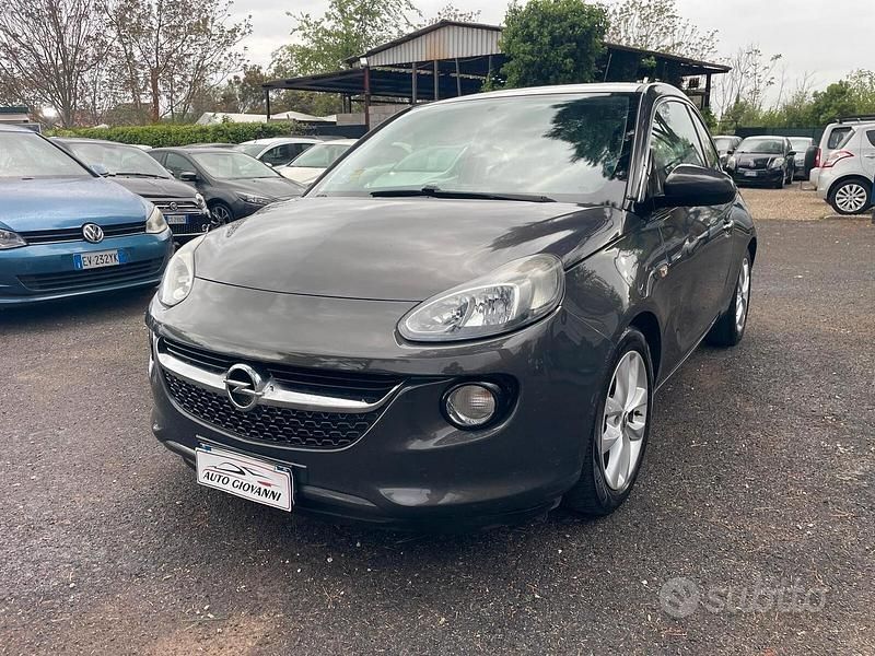 Usata Opel Adam Rocks Rocks 70 CV (51 kW) 2014 Grigio Utilitaria