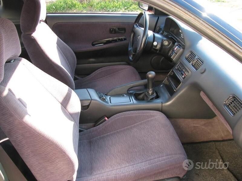 Usata Nissan 200 SX 171 CV (125 kW) 1991 Rosso Coupé