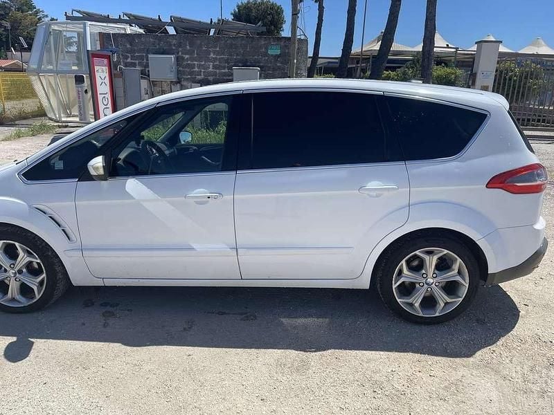 Usata Ford S-MAX Titanium 163 CV (119 kW) 2012 Monovolume