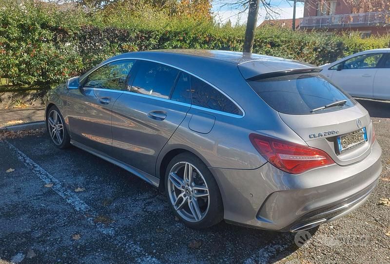 Usata Mercedes CLA200 AMG 2017 Grigio Berlina