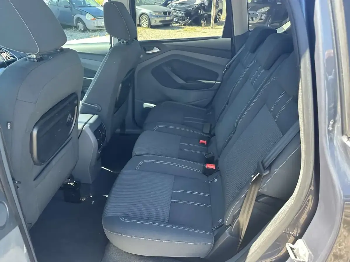 Usata Ford C-MAX Titanium 163 CV (119 kW) 2011 Grigio Monovolume