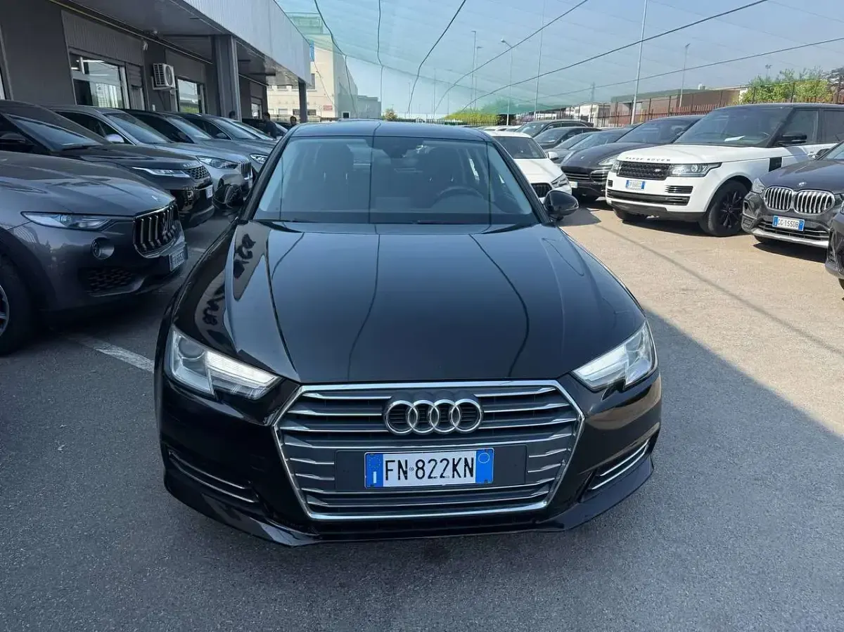 Usata Audi A4 Ambiente 150 CV (110 kW) 2015 Nero Berlina