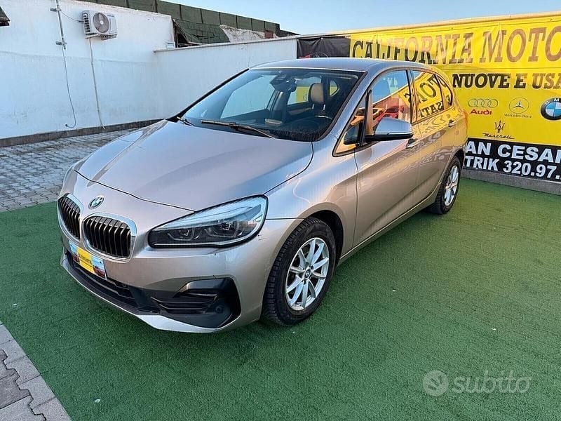 Usata BMW 216 Active Tourer 115 CV (84 kW) 2020 Marrone Monovolume