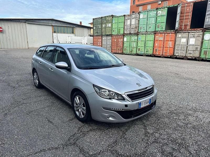 Argento Usata 2017 Peugeot 308 Business-Line Station wagon | 4990 € (Super prezzo) - Immagine 1/4