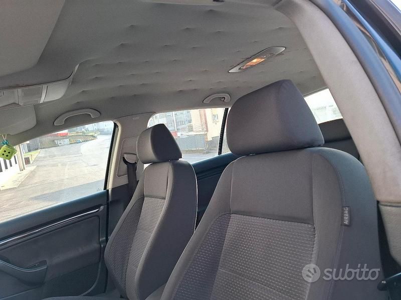 Usata VW Golf V 170 CV (125 kW) 2006 Nero Utilitaria