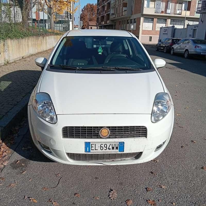 Usata Fiat Grande Punto 77 CV (56 kW) 2012 Utilitaria