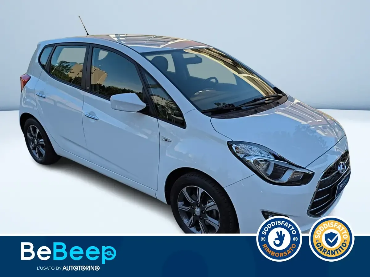 Usata Hyundai ix20 124 CV (91 kW) 2019 Bianco pastello Utilitaria