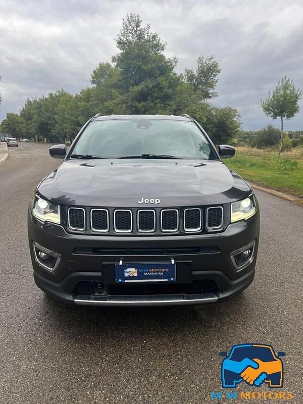 Usata Jeep Compass 140 CV (102 kW) 2019 Grigio SUV