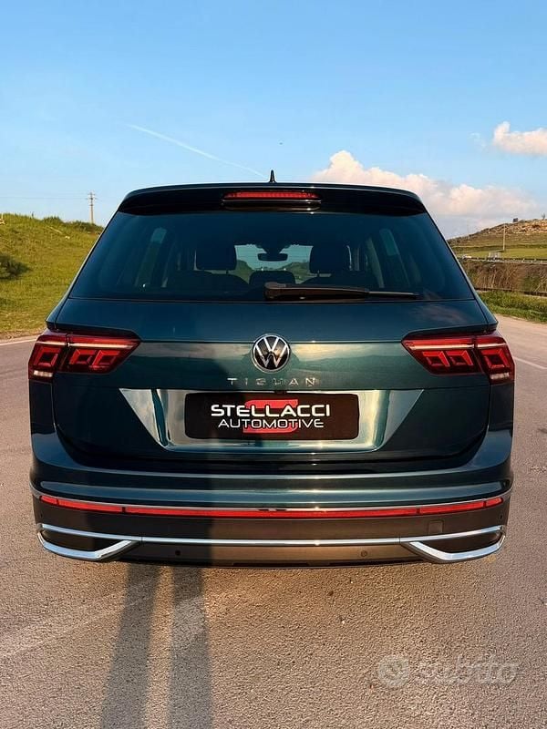 Usata VW Tiguan Elegance 150 CV (110 kW) 2023 Blu SUV