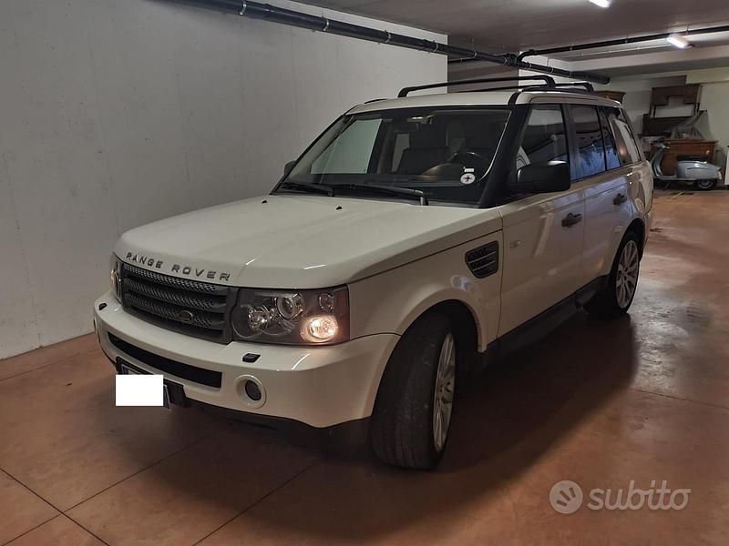Second-hand Land Rover Range Rover Sport 272 CP (200 kW) 2009 SUV