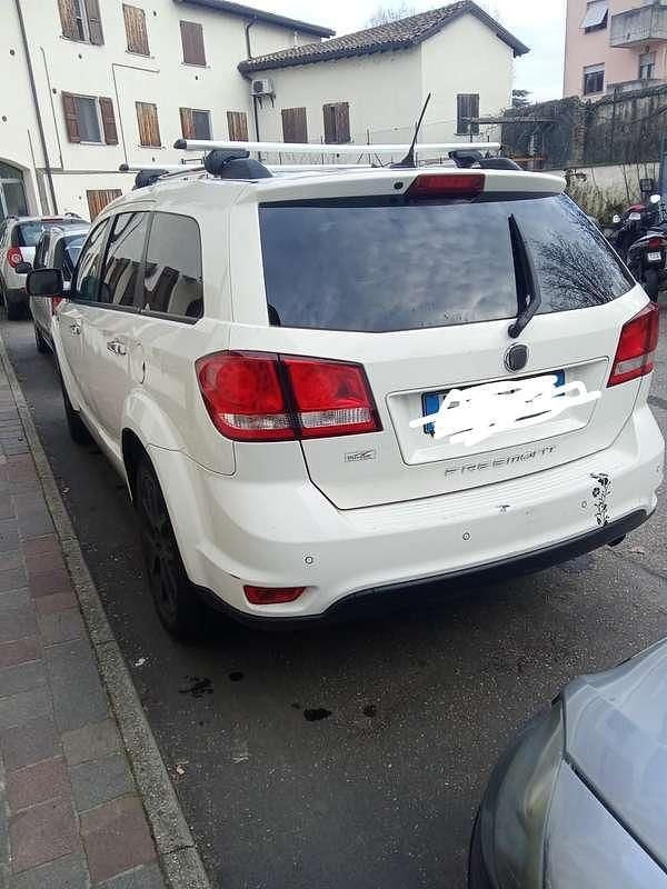 Usata Fiat Freemont 170 CV (125 kW) 2012 SUV