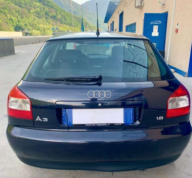 Usata Audi A3 Attraction 125 CV (91 kW) 2001 Blu metallizzato Berlina