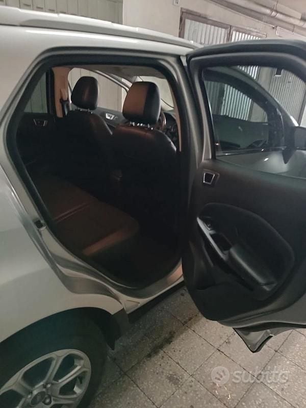 Usata Ford Ecosport 100 CV (73 kW) 2019 Grigio SUV