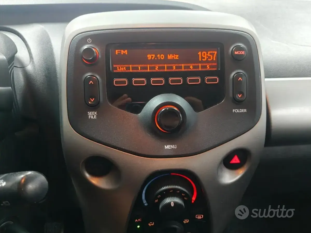 Usata Citroën C1 Feel 69 CV (50 kW) 2015 Grigio Utilitaria