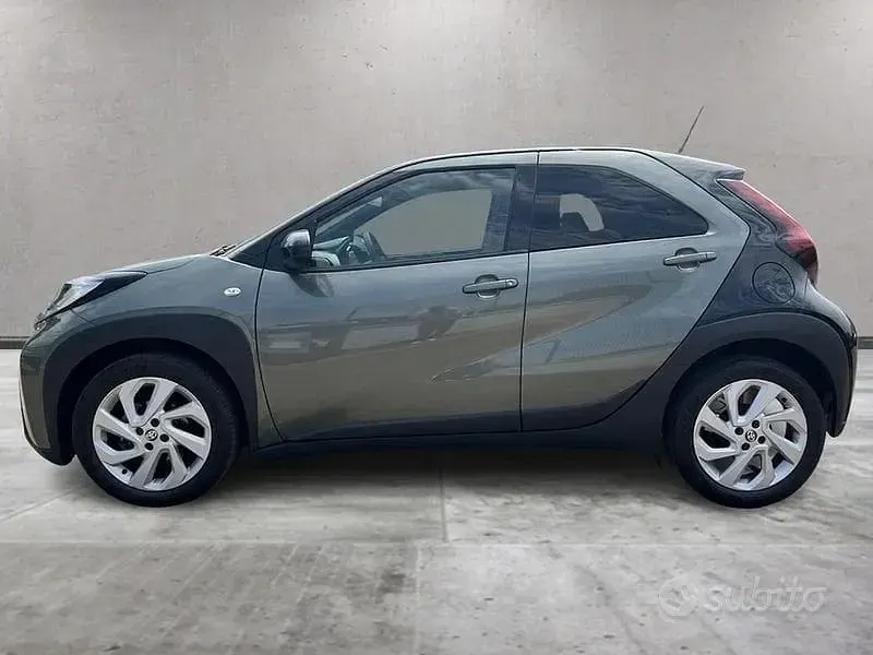 Usata Toyota Aygo X Trend 72 CV (52 kW) 2022 Other SUV